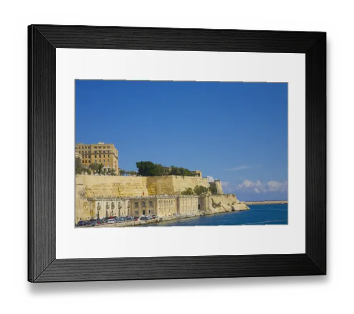 Framed Print : Defense walls, promontory & blue sky, Valletta Framed Print : Defense walls, promontory & blue sky, Valletta