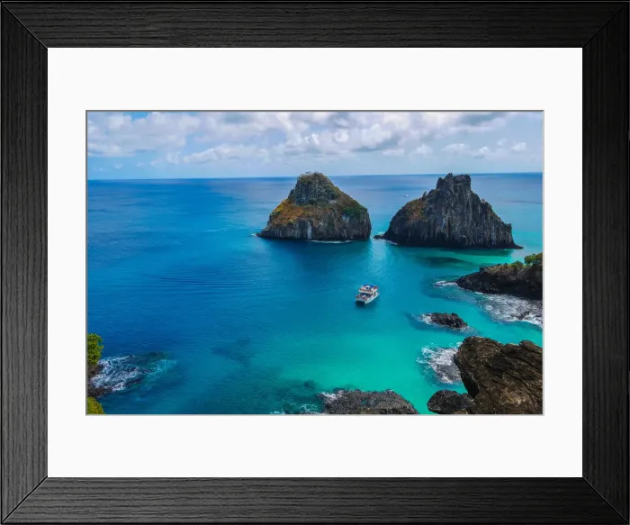 Framed Print : Baia dos Porcos