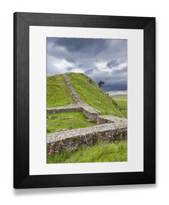Framed Print : Hadrians Wall Framed Print : Hadrians Wall