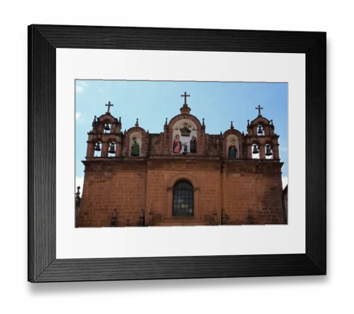 Framed Print : Cusco Temple with coloured statues Framed Print : Cusco Temple with coloured statues