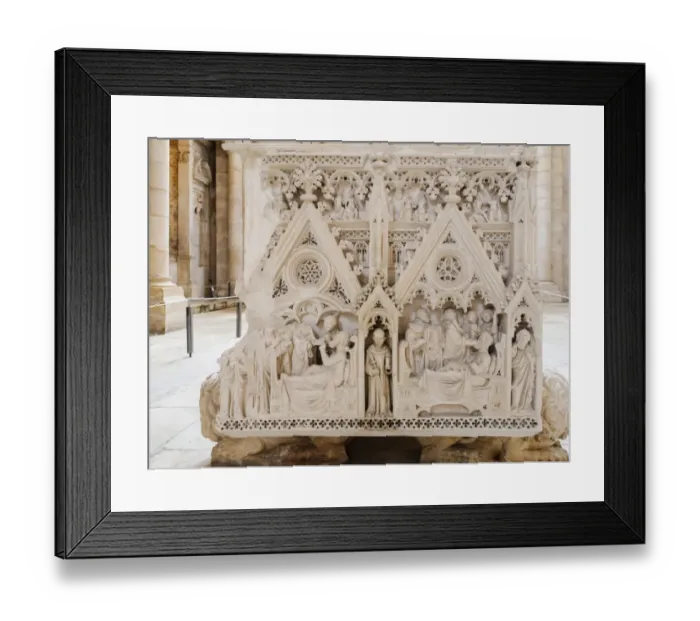 Framed Print : Alcobaca Monastery tomb Framed Print : Alcobaca Monastery tomb