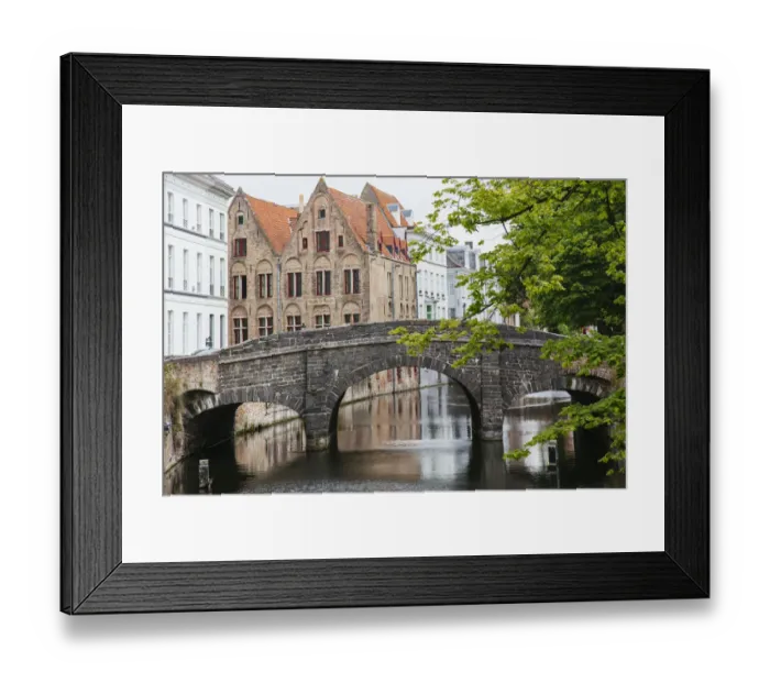 Framed Print : Stown bridge across the canal, Bruges, Belgium Framed Print : Stown bridge across the canal, Bruges, Belgium