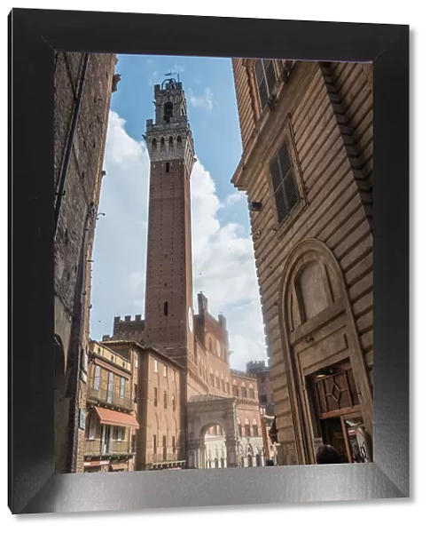 Torre del Mangia, Palazzo Pubblico, Siena, Italy
