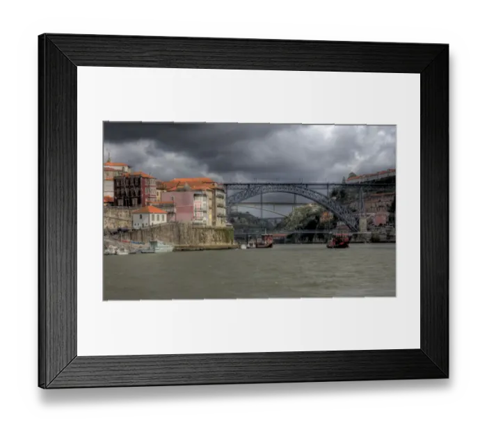 Framed Print : Dom Luis I bridge, Cais da Ribeira and Douro river Framed Print : Dom Luis I bridge, Cais da Ribeira and Douro river
