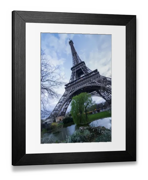 Framed Print : Eiffel Tower Framed Print : Eiffel Tower
