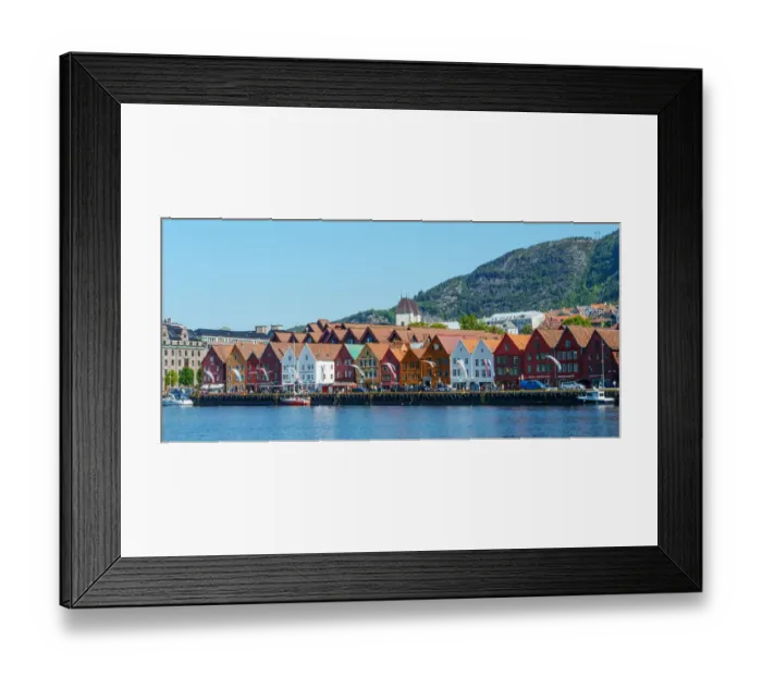 Framed Print : Hanseatic houses in Bryggen Framed Print : Hanseatic houses in Bryggen