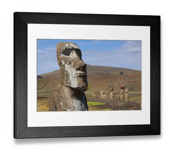 Framed Print : Easter Island, Ahu Tongariki, Moai portrait Framed Print : Easter Island, Ahu Tongariki, Moai portrait