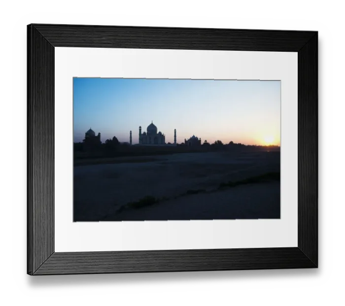 Framed Print : Sunset view of the Taj Mahal, Agra, Uttar Pradesh, India Framed Print : Sunset view of the Taj Mahal, Agra, Uttar Pradesh, India
