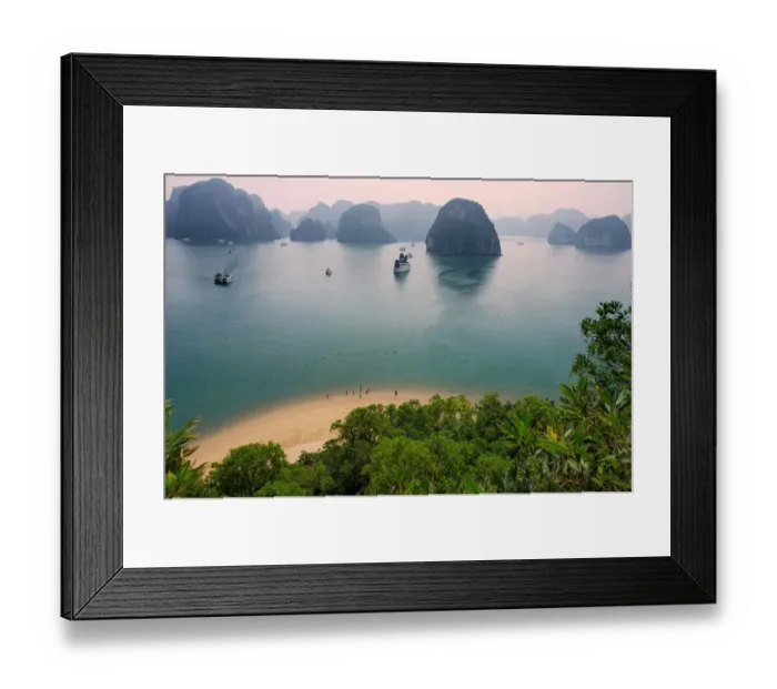 Framed Print : HaLong bay in the early morning Framed Print : HaLong bay in the early morning