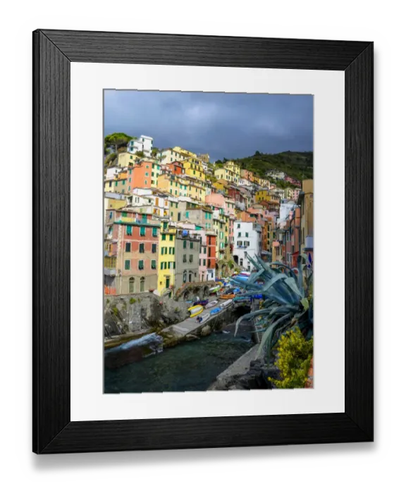 Framed Print : Riomaggiore Framed Print : Riomaggiore