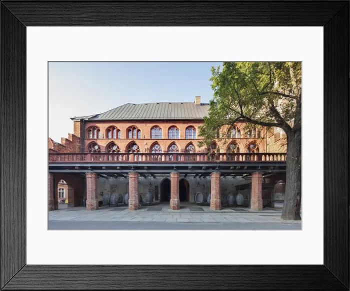 Framed Print : Stralsund Town Hall with origins from the 13th century, Stralsund, Mecklenburg-Western Pomerania, Germany Framed Print : Stralsund Town Hall with origins from the 13th century, Stralsund, Mecklenburg-Western Pomerania, Germany
