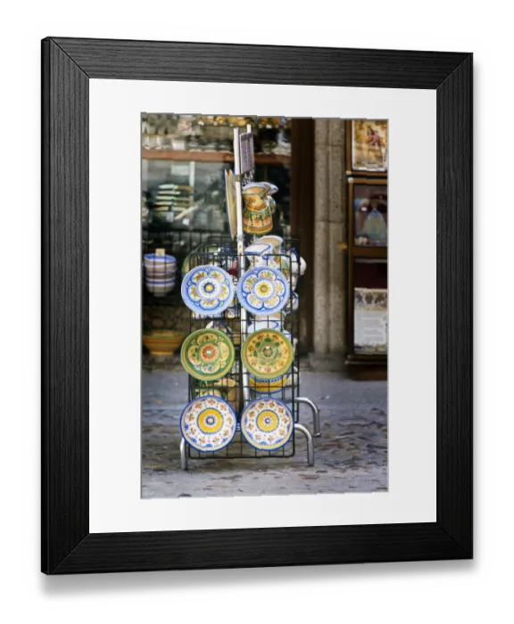 Framed Print : Street art in Toledo Framed Print : Street art in Toledo