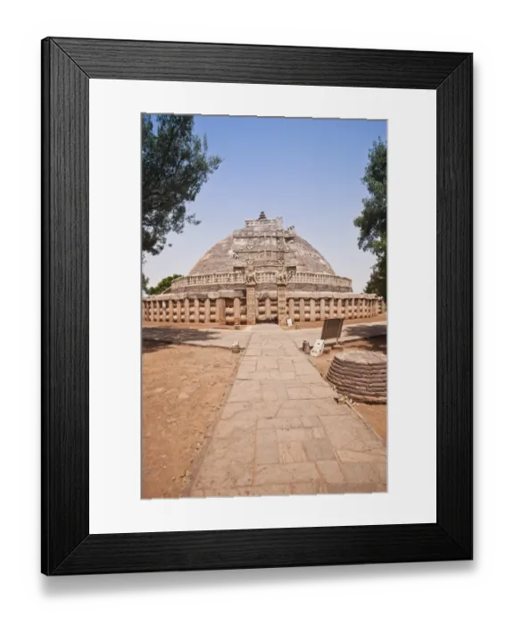 Framed Print : Great Stupa built by Ashoka the Great at Sanchi, Madhya Pradesh, India Framed Print : Great Stupa built by Ashoka the Great at Sanchi, Madhya Pradesh, India