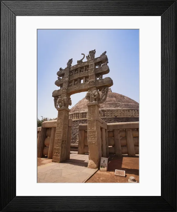 Framed Print : Great Stupa built by Ashoka the Great at Sanchi, Madhya Pradesh, India Framed Print : Great Stupa built by Ashoka the Great at Sanchi, Madhya Pradesh, India