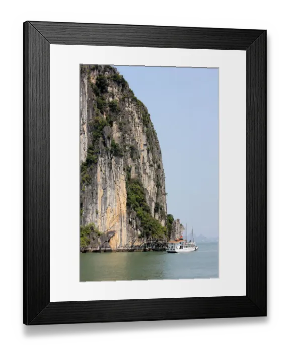 Framed Print : Ha Long Bay, Vietnam Framed Print : Ha Long Bay, Vietnam