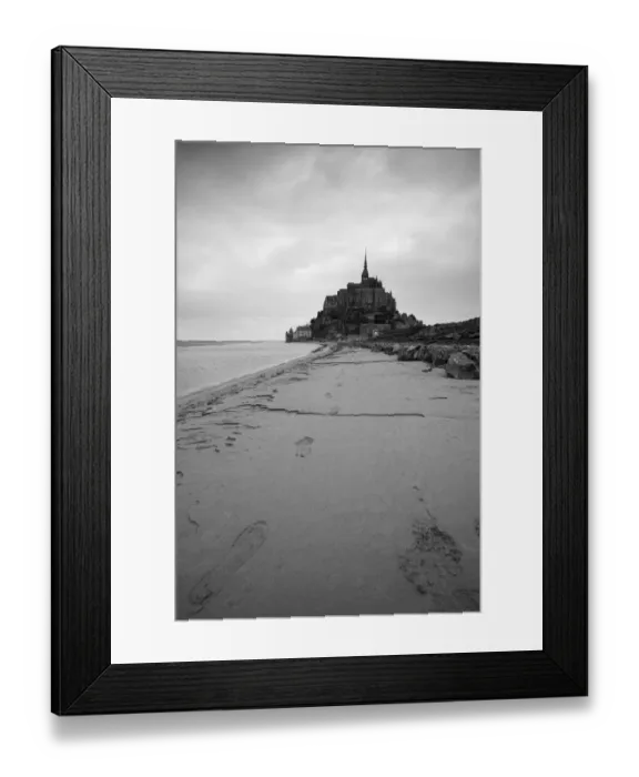 Framed Print : Le Mont-Saint Michel Framed Print : Le Mont-Saint Michel