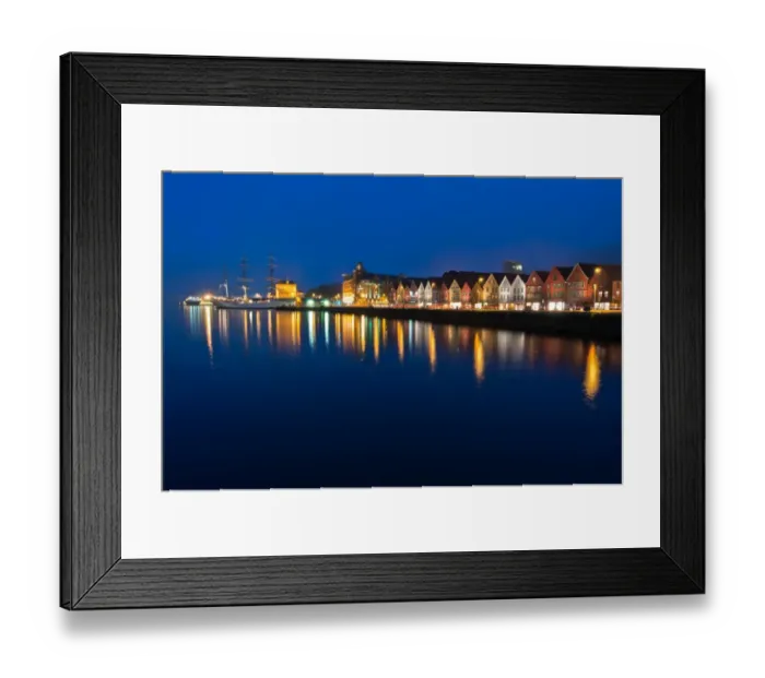 Framed Print : Bergen waterfront Framed Print : Bergen waterfront