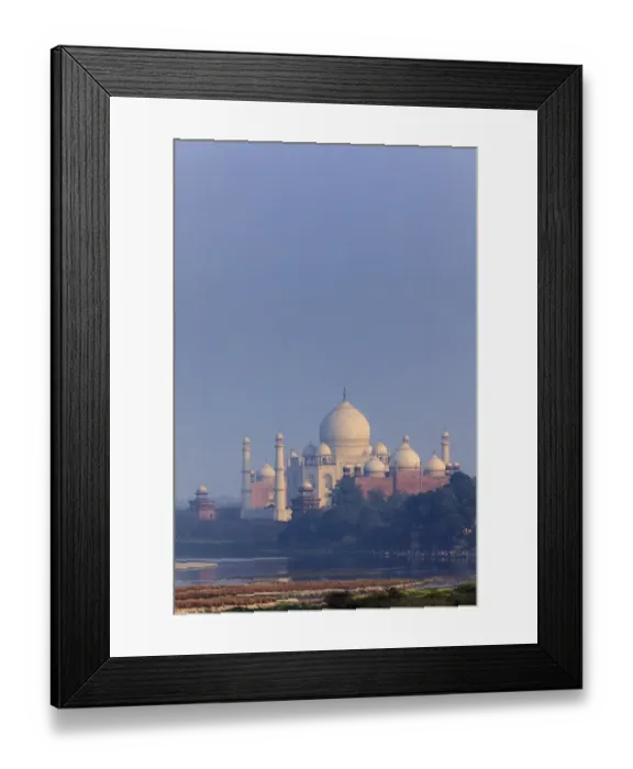 Framed Print : Taj Mahal, Agra, India Framed Print : Taj Mahal, Agra, India