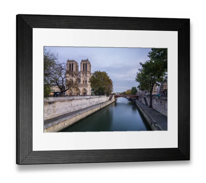 Framed Print : Notre Dame de Paris Framed Print : Notre Dame de Paris