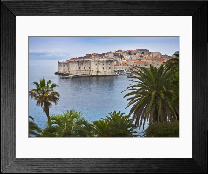 Framed Print : Dubvrovnik Adriatic Old town