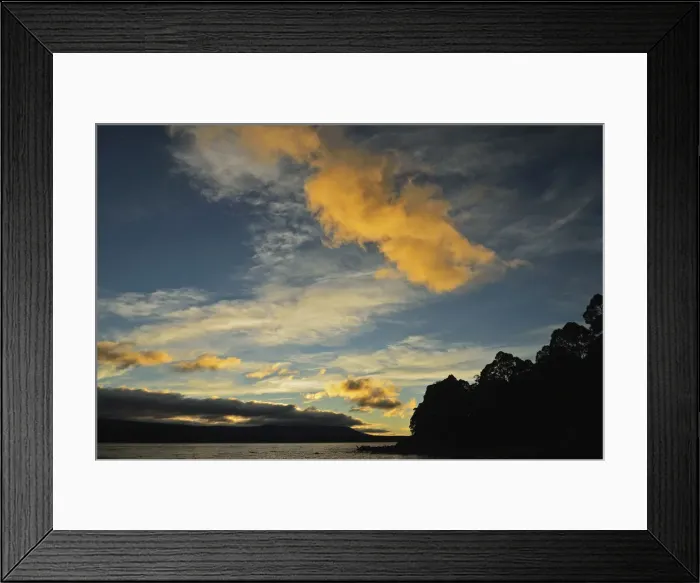 Framed Print : Dawn at shore of Lake St Clair Framed Print : Dawn at shore of Lake St Clair