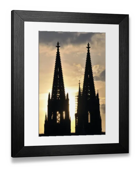 Framed Print : Koelner Dom, Cologne Cathedral at dusk, Cologne, North Rhine-Westphalia, Germany, Europe Framed Print : Koelner Dom, Cologne Cathedral at dusk, Cologne, North Rhine-Westphalia, Germany, Europe