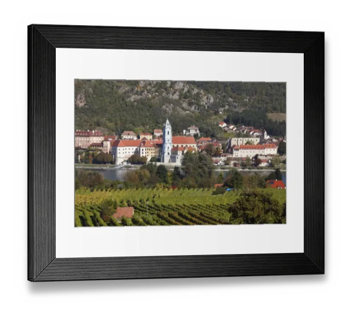 Framed Print : Duernstein, view over vineyards near Rossatz and the Danube river, Wachau valley, Waldviertel region, Mostviertel region, Lower Austria, Austria, Europe
