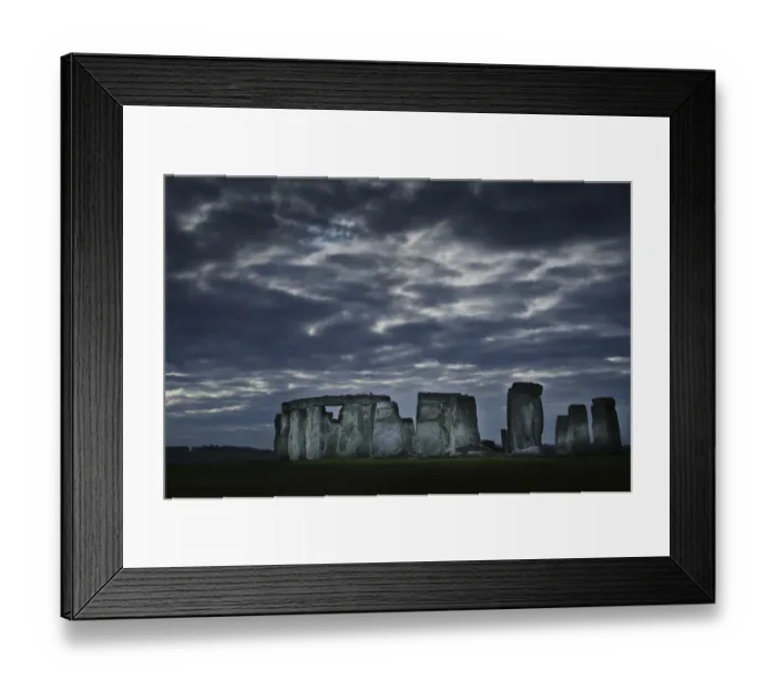 Framed Print : UK, Stonehenge, Scenic view at dawn Framed Print : UK, Stonehenge, Scenic view at dawn