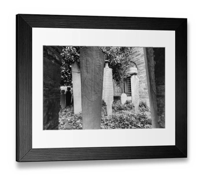 Framed Print : Graves in the cemetery of the Suleymaniye Mosque Framed Print : Graves in the cemetery of the Suleymaniye Mosque
