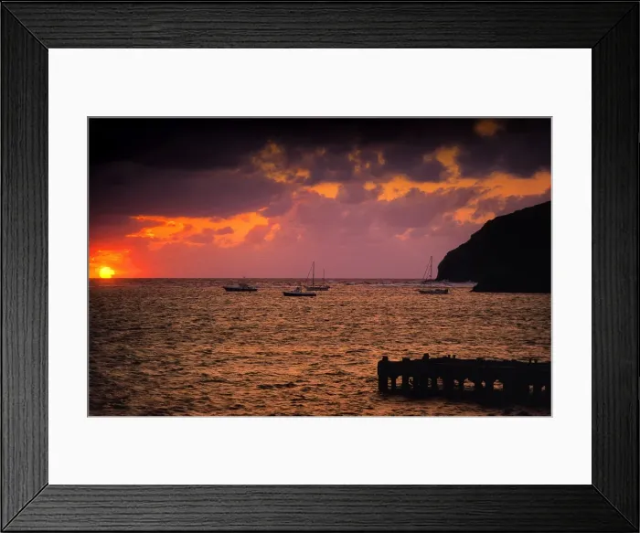 Framed Print : Scenically beautiful and a world heritage designated location, Lord Howe Island lies between the South Pacific ocean and the Tasman sea off the coast of New South Wales, Australia Framed Print : Scenically beautiful and a world heritage designated location, Lord Howe Island lies between the South Pacific ocean and the Tasman sea off the coast of New South Wales, Australia