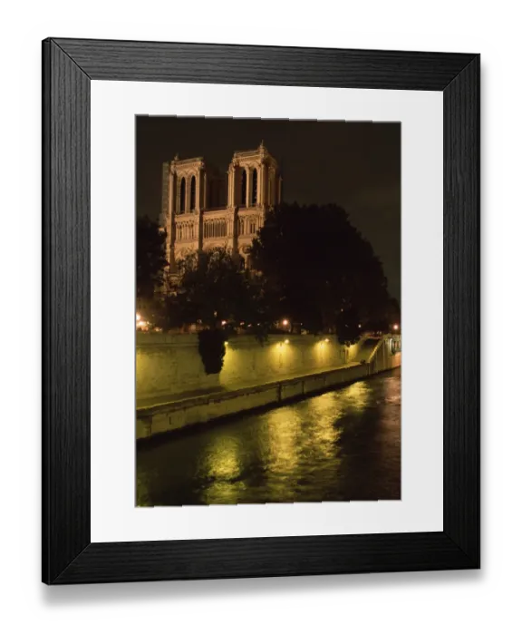 Framed Print : Notre Dame Framed Print : Notre Dame