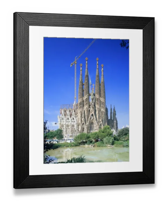Framed Print : Sagrada Familia Framed Print : Sagrada Familia