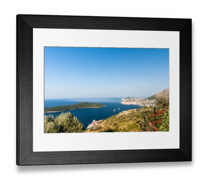 Framed Print : View of Dubrovnik Old Town, Croatia Framed Print : View of Dubrovnik Old Town, Croatia