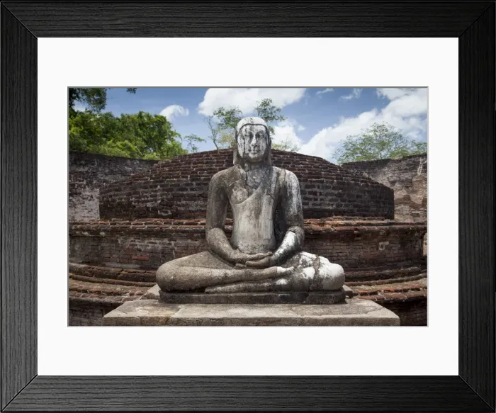 Framed Print : Statue of a sitting Buddha Framed Print : Statue of a sitting Buddha
