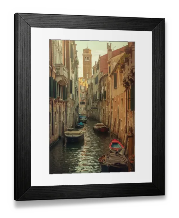 Framed Print : Venetian canal with boats Framed Print : Venetian canal with boats