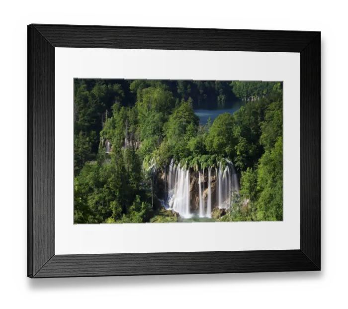 Framed Print : Galovac buk waterfall, Plitvice Lakes National Park, UNESCO World Heritage Site, Croatia, Europe Framed Print : Galovac buk waterfall, Plitvice Lakes National Park, UNESCO World Heritage Site, Croatia, Europe
