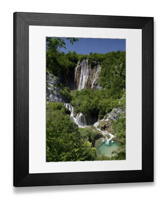 Framed Print : Large Waterfall, Veliki Slap Waterfall, Plitvice Lakes National Park, Croatia, Europe Framed Print : Large Waterfall, Veliki Slap Waterfall, Plitvice Lakes National Park, Croatia, Europe