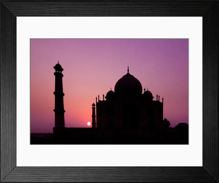 Framed Print : Taj Mahal at sunrise Framed Print : Taj Mahal at sunrise