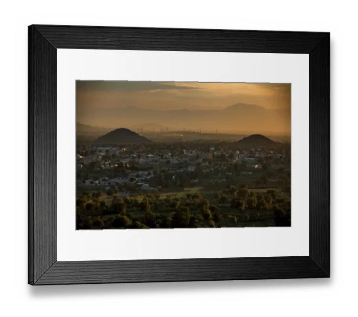 Framed Print : Teotihuacan Mexico (pyramids in the background) Framed Print : Teotihuacan Mexico (pyramids in the background)