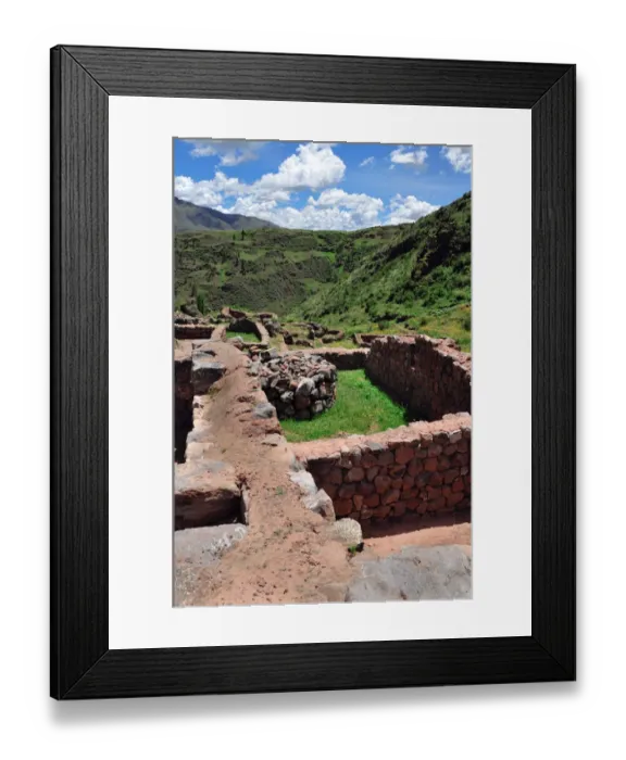 Framed Print : Ruins of ancient Inka city Framed Print : Ruins of ancient Inka city