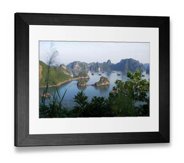 Framed Print : Ha Long Bay, Vietnam Framed Print : Ha Long Bay, Vietnam