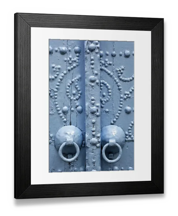 Framed Print : Door in the Medina