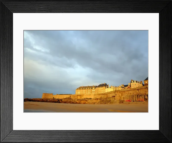 Framed Print : Saint-Malo Brittany France Framed Print : Saint-Malo Brittany France