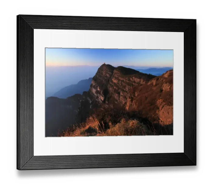 Framed Print : Emei Shans Golden Summit and the Sea of Cloud at Sunrise Framed Print : Emei Shans Golden Summit and the Sea of Cloud at Sunrise