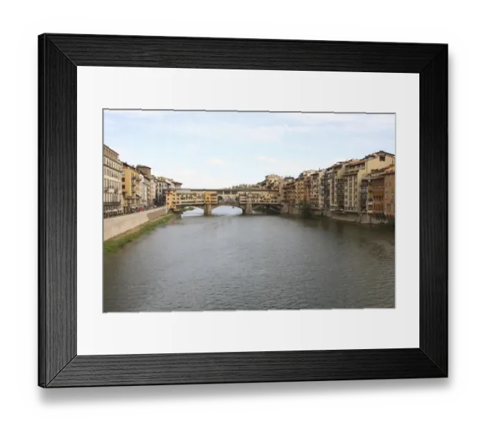 Framed Print : Ponte Vecchio and Arno River, Florence, Italy Framed Print : Ponte Vecchio and Arno River, Florence, Italy