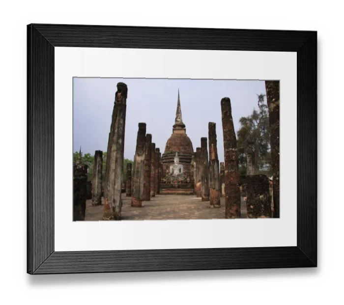 Framed Print : Wat Mahathat Temple Framed Print : Wat Mahathat Temple