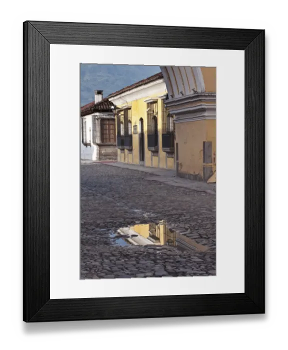 Framed Print : The Santa Catalina Arch, Antigua Guatemala, Sacatepequez, Guatemala, Latin America Framed Print : The Santa Catalina Arch, Antigua Guatemala, Sacatepequez, Guatemala, Latin America