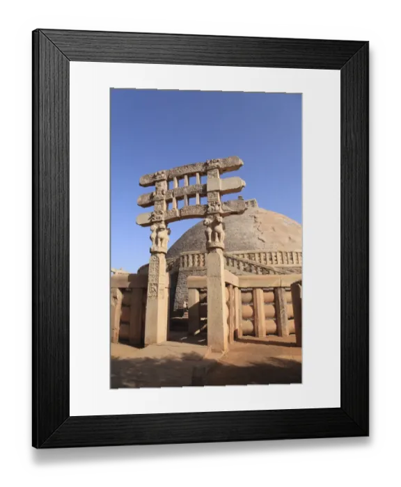 Framed Print : Buddhist stupa and gateway, Sanchi, India Framed Print : Buddhist stupa and gateway, Sanchi, India