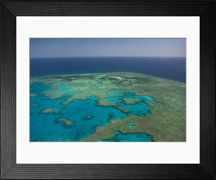 Framed Print : Aerial view of the Great Barrier Reef, UNESCO World Heritage Site, Queensland, Australia Framed Print : Aerial view of the Great Barrier Reef, UNESCO World Heritage Site, Queensland, Australia