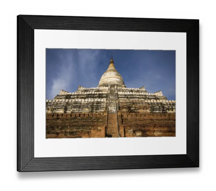 Framed Print : The steep stairs of Shwesandaw Pagoda Framed Print : The steep stairs of Shwesandaw Pagoda